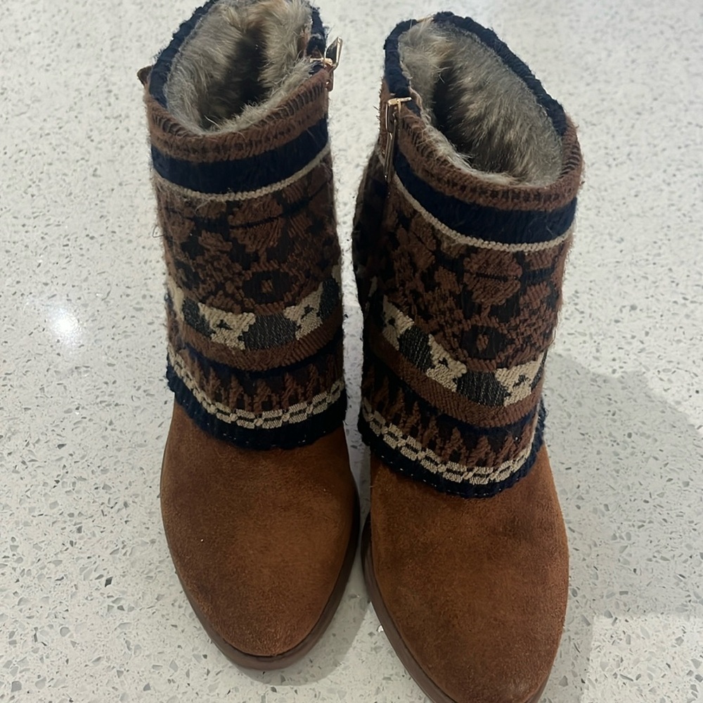 Winter/Fall boots Jessica Simpson.